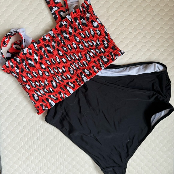 CUTE! High waist orange cheetah maternity bathing suit - Picture 2 of 3